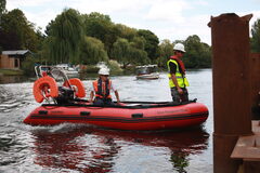 safety boat hire services